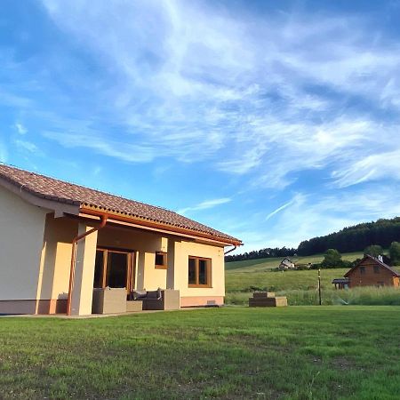 Panorama Home Valča Extérieur photo