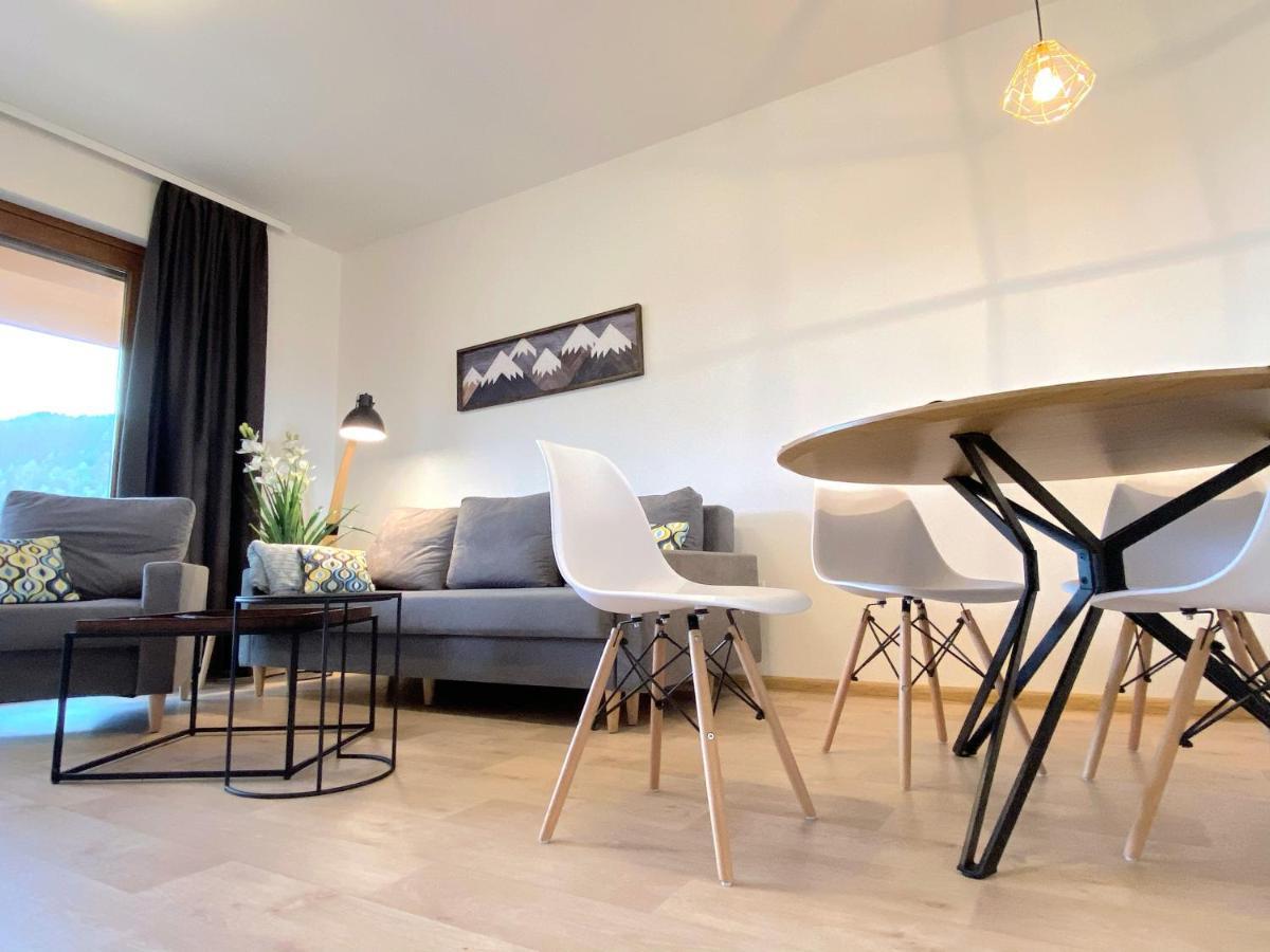 Panorama Home Valča Extérieur photo